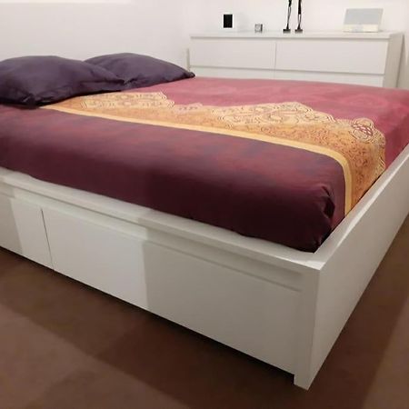 Joli Appartement Avec Jardin Et 2 Parkings Prives Аржантей Экстерьер фото